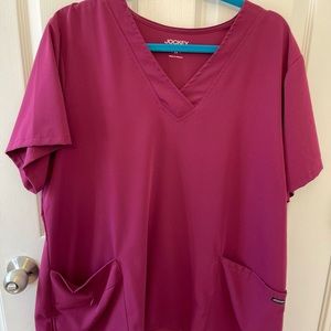 Women’s 2X Berry Color Jockey Scrub Top